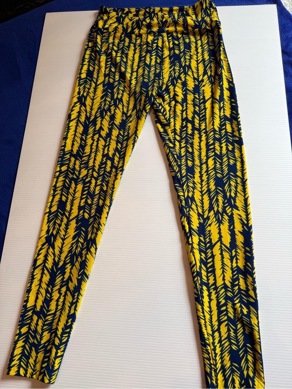 LuLaRoe Yellow and Navy Feather-Print Kids Leggings